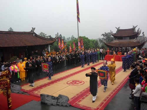 Phu Tho holds feast to honor national founders - ảnh 1